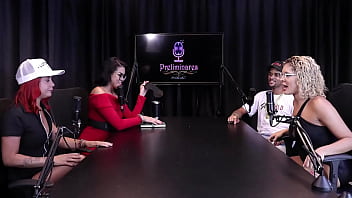 Tem A Fama De "mestre Da Putaria" As Situações Estranhas Com Fãs Elas Viraram Mc's E No Jogo De Adivinhar Lutero Bárbara Sol E Bruna Ferrari Watch Sheer Red thumbnail