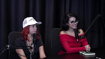 Tem a fama de "mestre da putaria" as situações estranhas com fãs elas viraram mc's e no jogo de adivinhar lutero bárbara sol e bruna ferrari watch sheer red