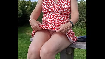 Outdoor wanking is so good