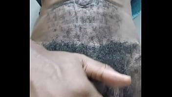 O cheiro do mato crespo tá mt bom #pentelho #uncut #bbc