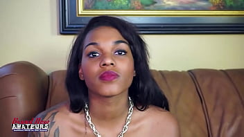 Skylar gets on the couch to let him put that fast toy on her clit