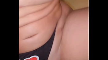 Asiática gostoso deu sem camisinha pra negão é chamou o corninho pra beber a porra