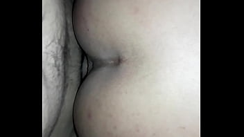 Moviendo el culo rico