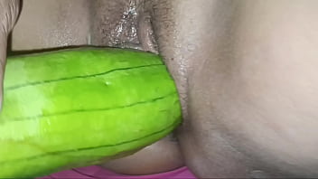18 year old tinder date receives huge facial cumshot