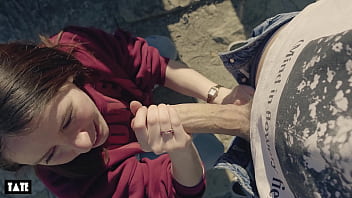 Amateur whore wants cock at outdoors deepthroat with stranger