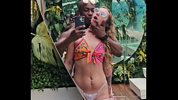 Negão dotado jefão metendo a pica na loira da bunda grande bbc