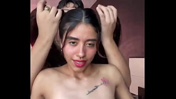 Cuando me ayuda hacer limpieza le doy permiso que me coja por atras