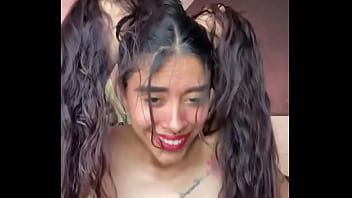 Cuando me ayuda hacer limpieza le doy permiso que me coja por atras