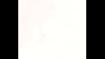 美麗的女性進行興奮無比的快樂性交