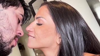 Vazou video da carioca rabuda que rebola na pica e pede mais teaser collab julyana ribeiro