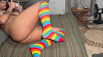 Chamei a nerdzinha pra jogar um ps5 e ela quis mesmo me dar a buceta