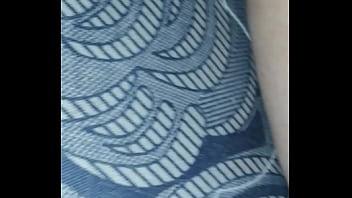 Me follo a mi madrastra en la madrugada cuando todos duermen