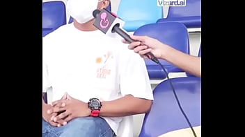 Una Elección De Trabajo Sorprendente #trabajo #elchicletv #vida #chiclenoticias #dedicacion #atrevidoypegajoso #musica #s thumbnail