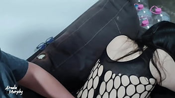 Me cojo bien rico a putita del edificio ya todos se la cogieron por que le encanta la verga