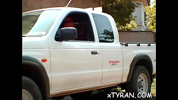 Naked diva gina killmer explores the slut's world