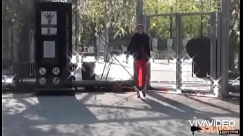 Khloe breaks snake halloween