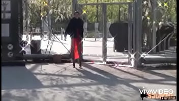 Khloe breaks snake halloween