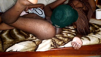 Bee pukes deepthroats and rims full on red