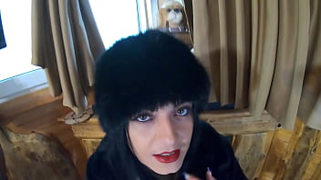 Preview milfycalla deep blow job while wearing fur coat and shiny boots 204