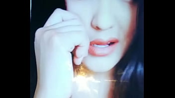 Had to cum on her face