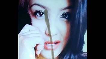 Had to cum on her face