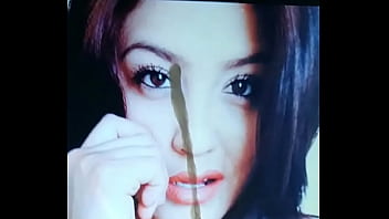 Had to cum on her face