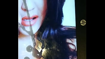 Had to cum on her face