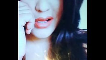 Had to cum on her face