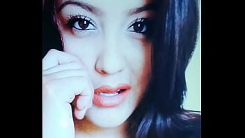 Had to cum on her face