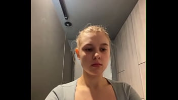 Masturbate in the public