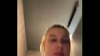 Masturbate in the public