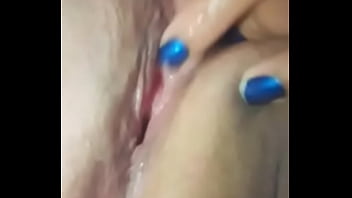 Le gusta estar sola para darse duro