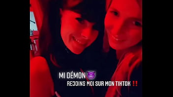 Elle me fait kiffer avec son regard et ses yeux