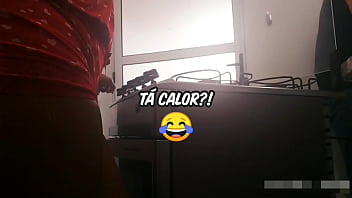 Recebi o técnico do gás e no final sentei nele