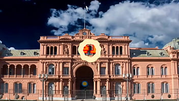 Macri juega minecraft intro