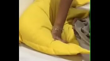 Shows himself on camera 2kopnea