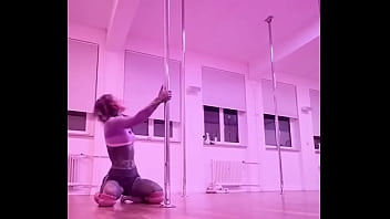 Do you like this choreo thanks to glow sportsclub for teaching it to me n e w s my pole addiction took now finally ove