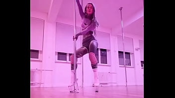 Do you like this choreo thanks to glow sportsclub for teaching it to me n e w s my pole addiction took now finally ove