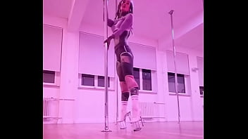 Do you like this choreo thanks to glow sportsclub for teaching it to me n e w s my pole addiction took now finally ove