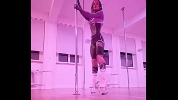 Do you like this choreo thanks to glow sportsclub for teaching it to me n e w s my pole addiction took now finally ove