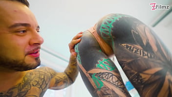 Tattooed stretched & soaked by massive italian cock – deepthroat atm & gaping finish