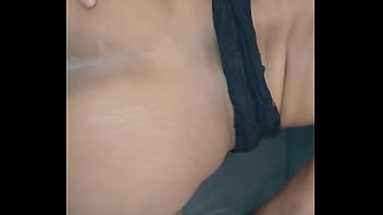 Morena gostosa fudendo muito