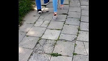 Seksowna milf nagrywana z ukrycia super laska Seksowna milf nagrywana z ukrycia super laska