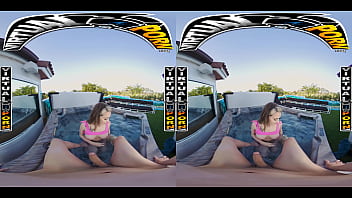 Virtual porn kimberly snow notices johnny's boner in the hot tub & can't resist getting a taste of it