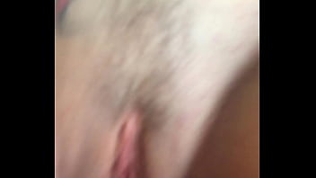 Enrabando a novinha ob na bucetinha pimentinha