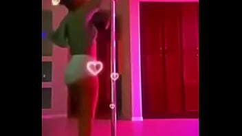 Pole dancing thot