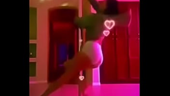 Pole dancing thot