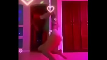 Pole dancing thot