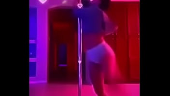 Pole dancing thot