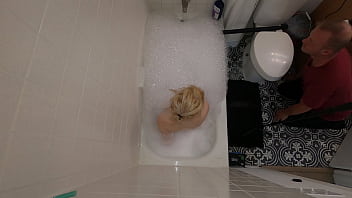 Blonde slut hangs herself while jacking herself off